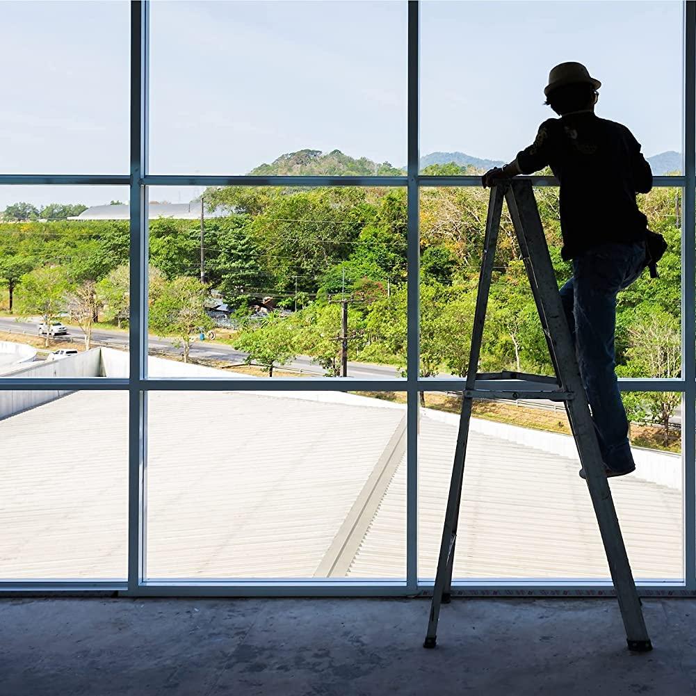 Zep Zep Ammonia Free Glass Cleaner Concentrate - 1 Gallon (Case of 4) ZU1052128 - Professional Grade Formula Removes Dirt, Fingerprints, and Grime from Windows, Mirrors, Acrylic Surfaces, and Tinted Glass