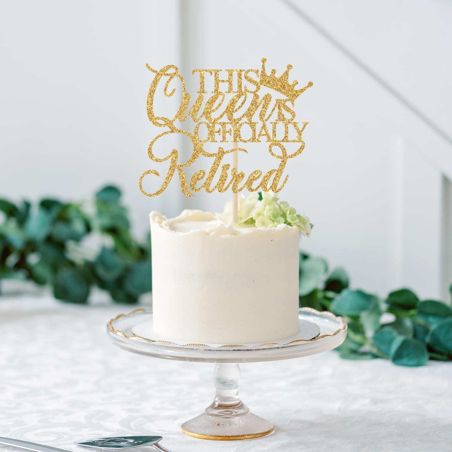 Jenrtvis Jenrtvis This Queen is Officially Retired Cake Topper, Retirement Cake Decorations for Women, The Queen Has Retired, Happy Retirement Party Decorations Gold Glitter