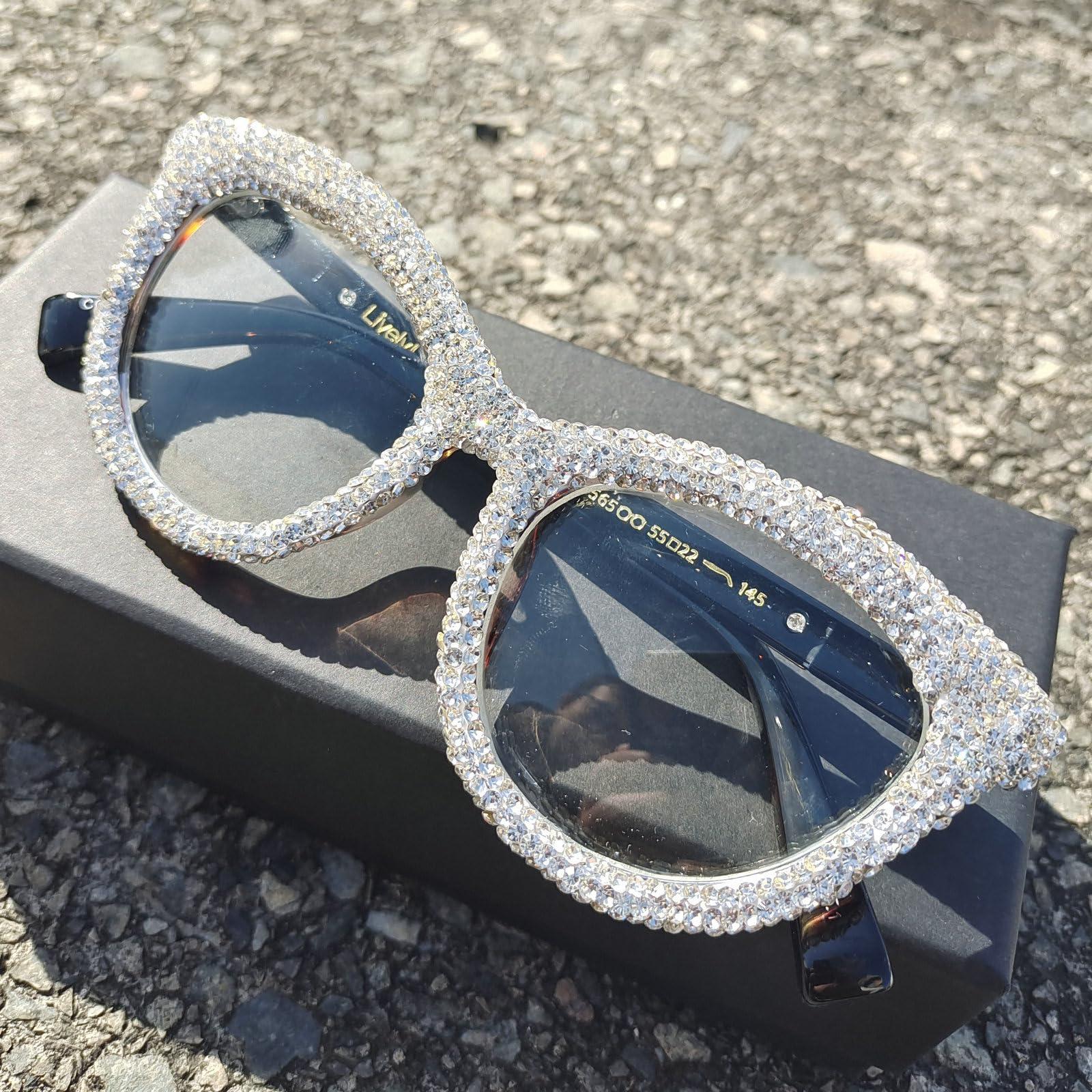 MIFANI Male Urinal Urine Bottle for Men,Stainless Steel Urinals Hand Held Pee Bottle for Men, Professional Urinal Bottle Spill Proof 7Cm Large Diameter Design for Car, Travel, Elderly, Incontinence, 1300Ml