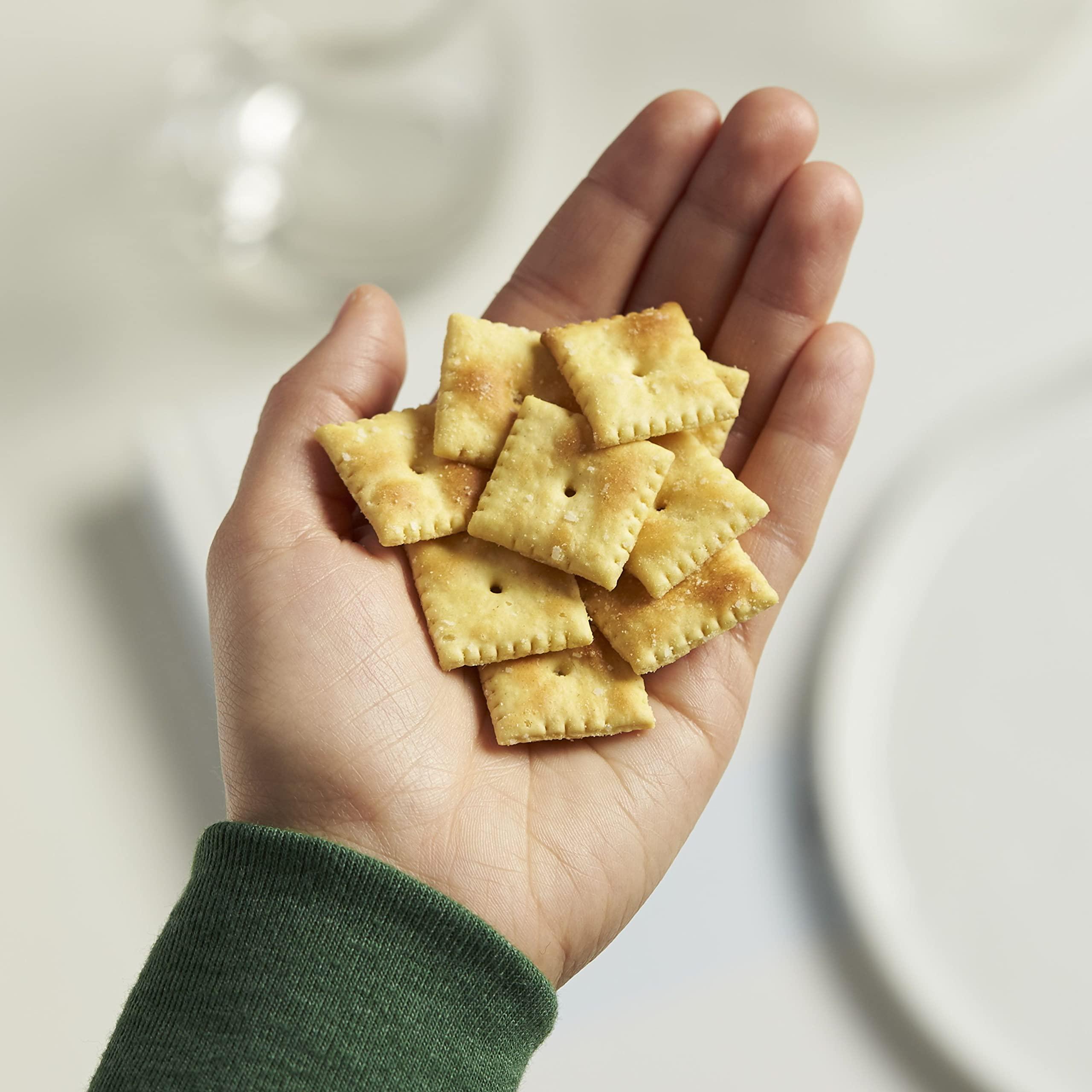 Cheez-It Kellogg's Mega Variety Pack, Lunch Snacks, Office and Kids Snacks, Variety Pack, 28.1oz Box (28 Packs)