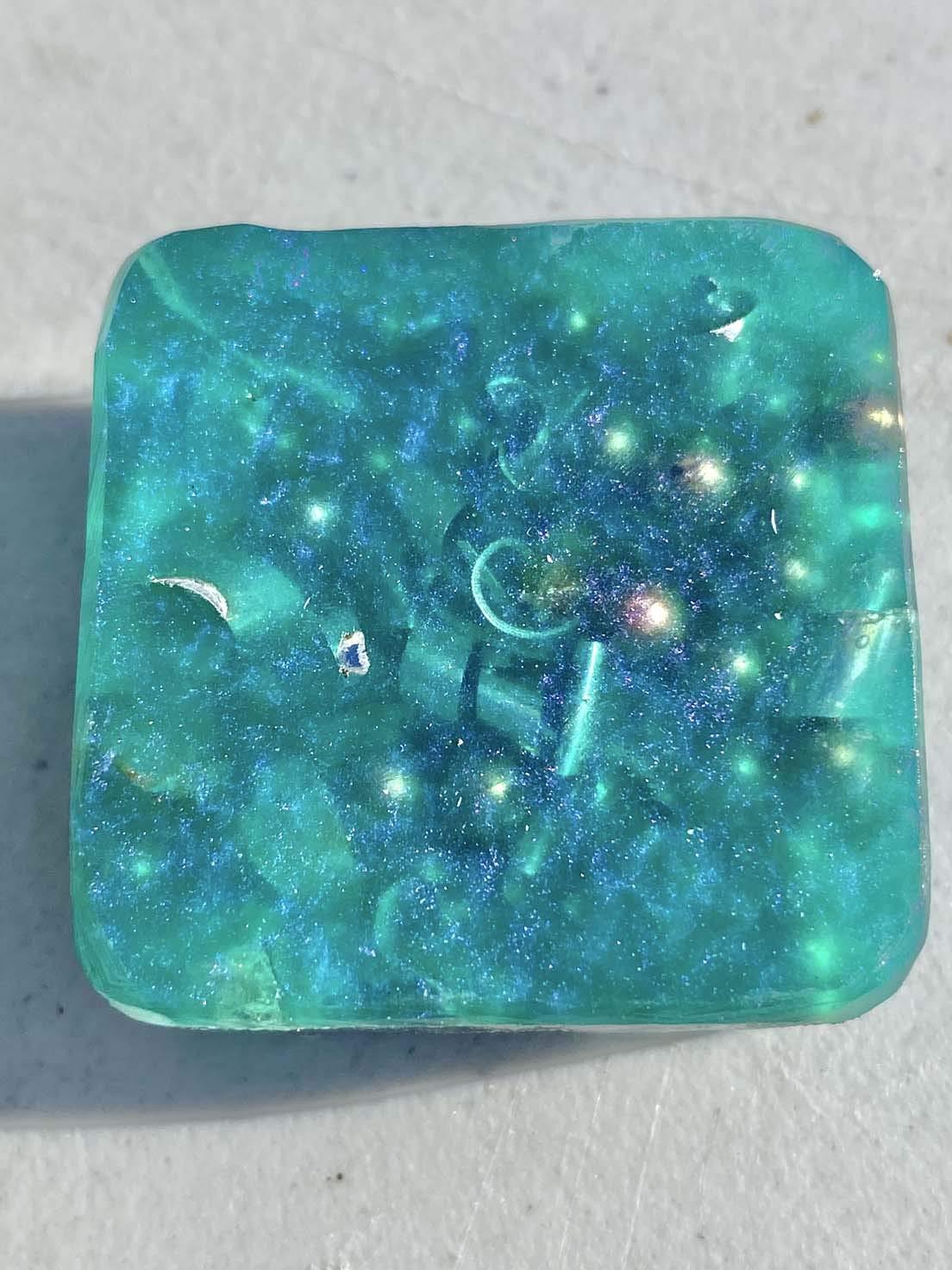 Rise Perspective Green Purple 2 Mini Cube Tower Busters Crystal Orgone (Green Purple)