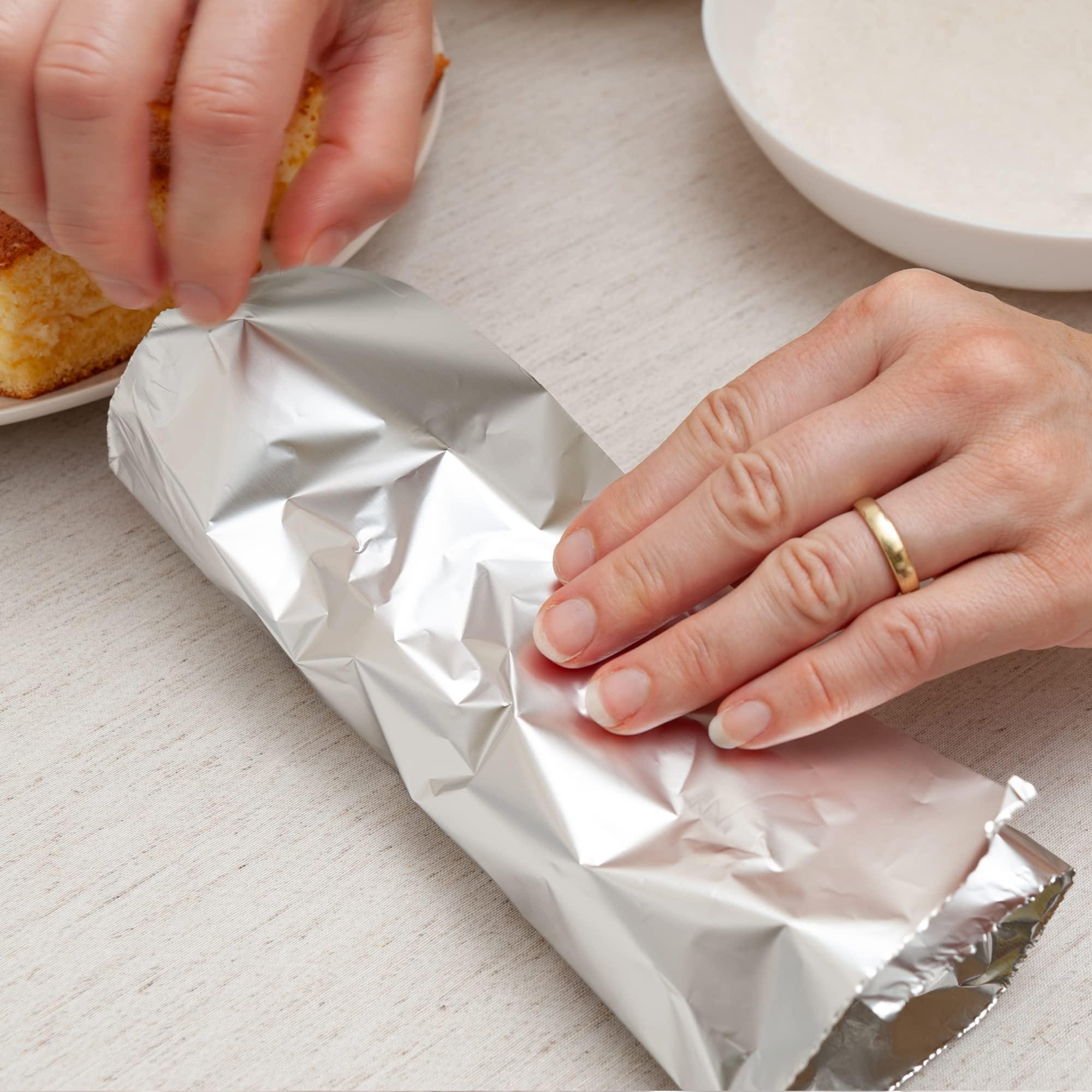 EcoQuality Premium Silver Aluminum Foil Sheets Pre Cut Pop Up, 9 x 10.75 inch - For Restaurants, Lunch, Takeout, To Go, Lunch bag, Sandwich, Catering, Kitchen, Grill, Stove, Baking, Disposable (1)