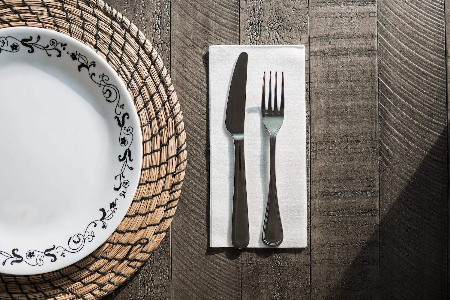 shawberri 400 Paper Towels Cloth-Like Hand Tissue Paper Napkins, Disposable Hand Towels for Bathroom Guests, Disposable Face Towel for Guest, Washcloths or Dinner Napkin, Made in USA, White