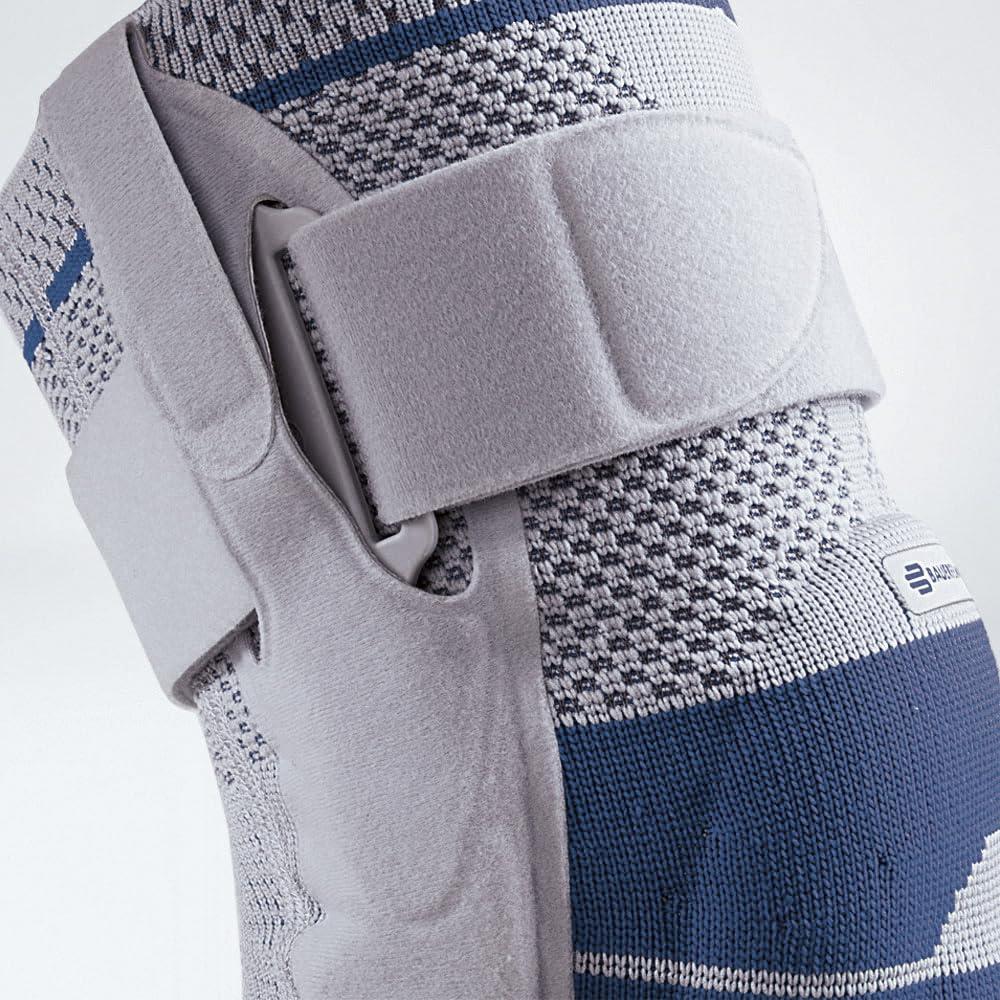 Bauerfeind Bauerfeind - GenuTrain S - Hinged Knee Brace Support - Advanced Stability of the knee joint - Left Knee - Size 3 - Color Black