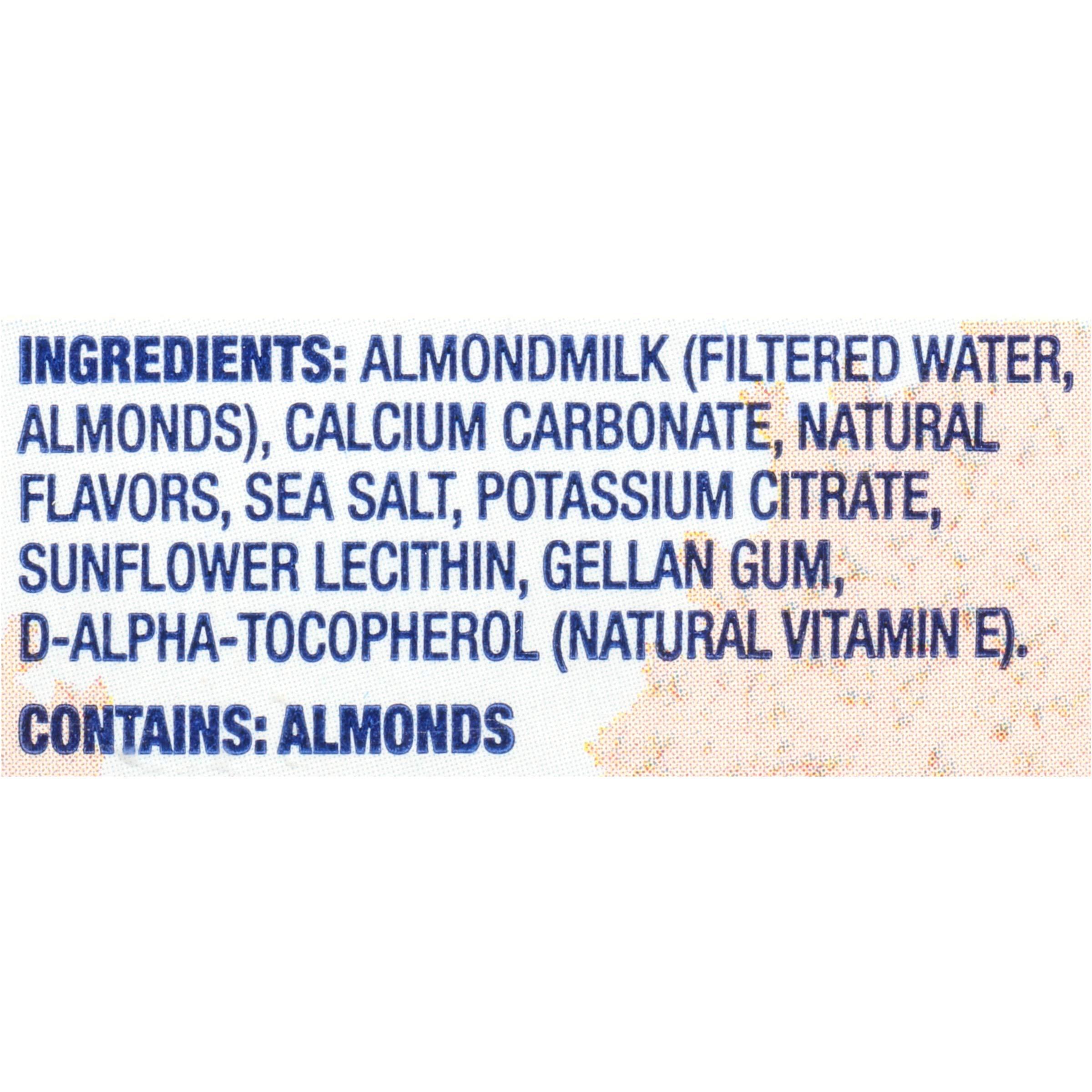 Blue Diamond Almonds Almond Breeze Dairy Free Almondmilk, Unsweetened Vanilla, 64 Ounce (Pack of 8)
