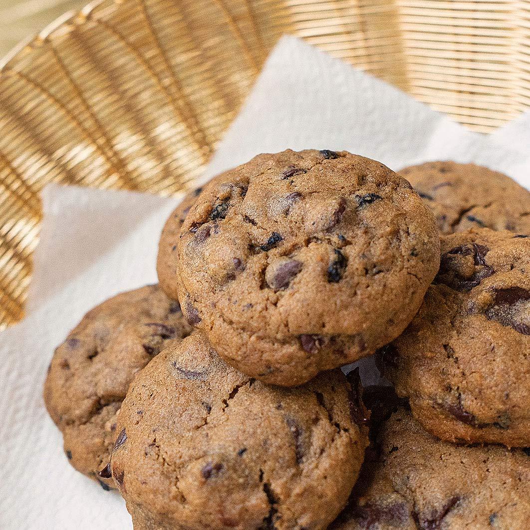 Black Garlic North America Peeled Black Garlic (1 lbs) Kosher Certified by Black Garlic North America