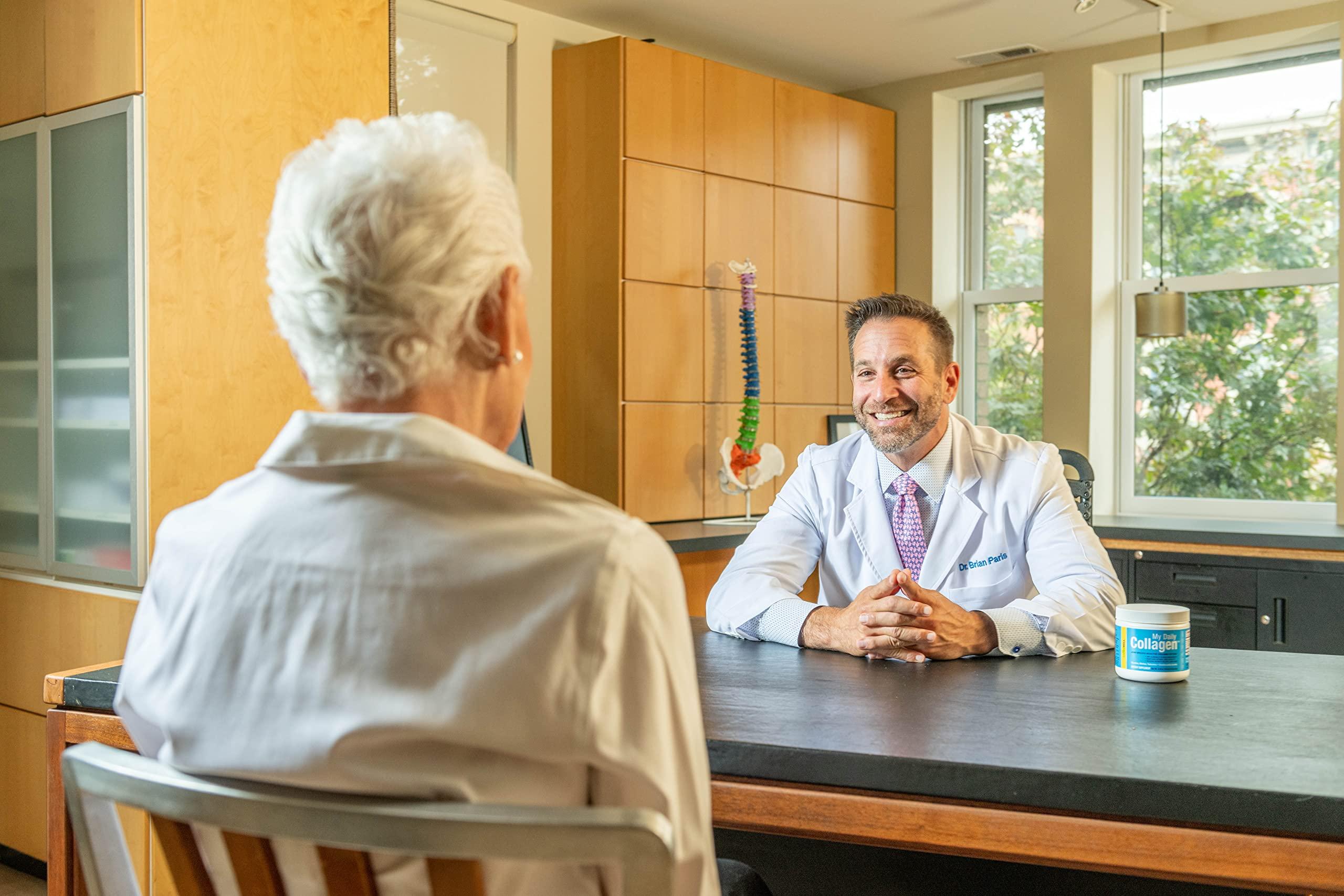 Living Well Nutraceuticals My Daily Collagen: Collagen Peptides Powder with Vitamin C for Joint Support - Perfect for Achy Knees Sore Hands and Knotted Shoulders