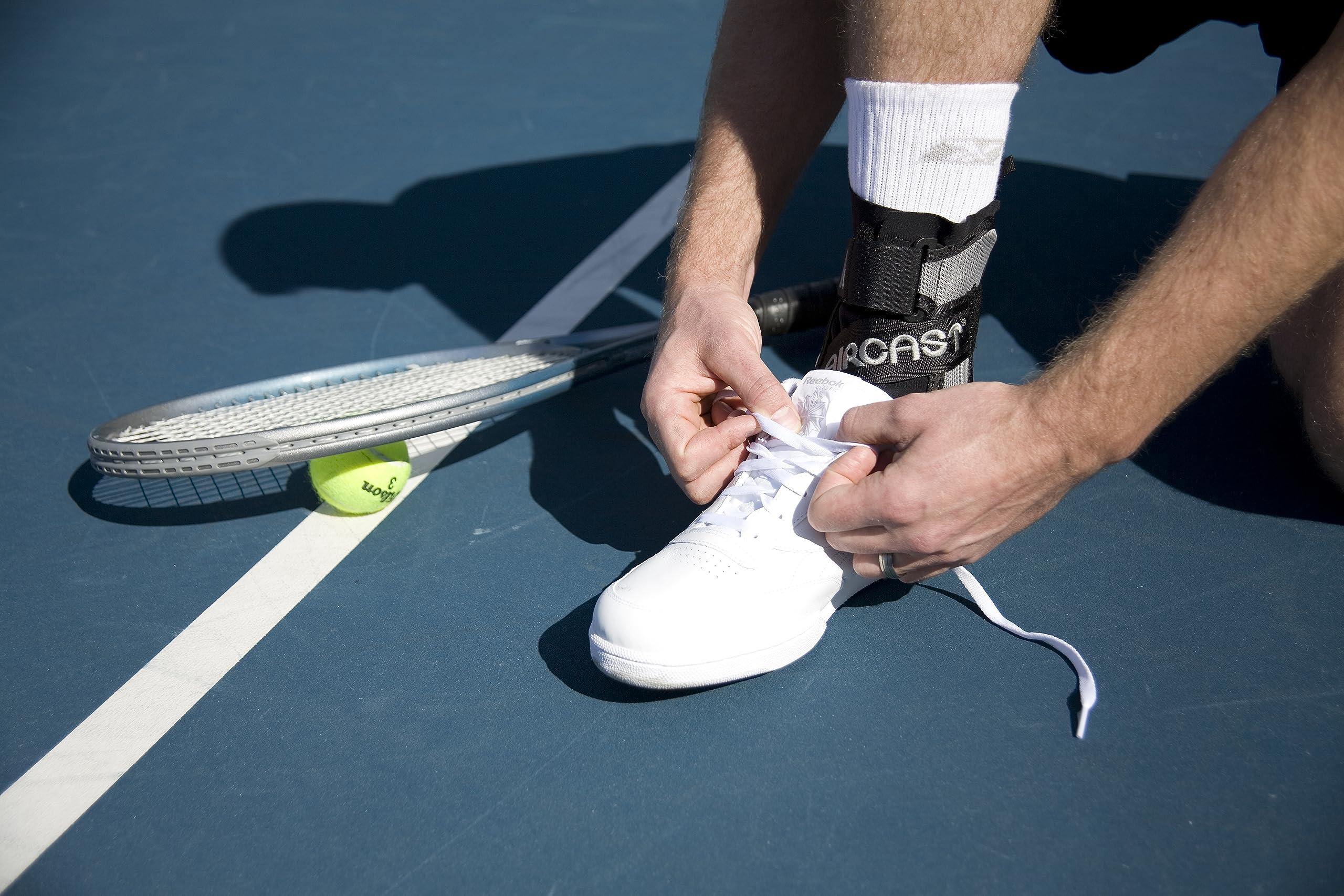 Aircast Aircast A60 Ankle Support Brace, Right Foot, Black, Medium (Shoe Size: Men's 7.5-11.5 / Women's 9-13)