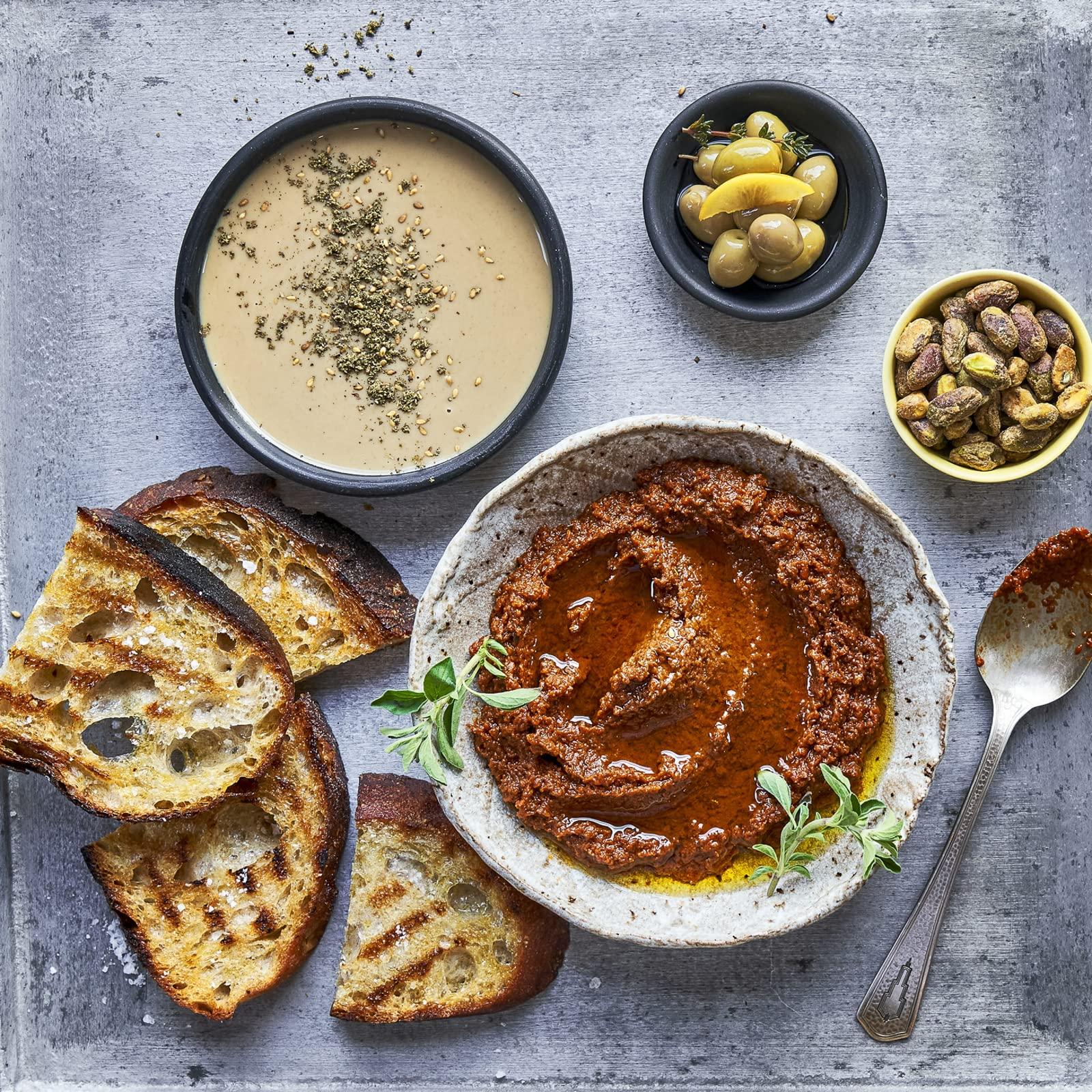 VILLA JERADA Villa Jerada, Za\'atar with Hyssop (Zaatar/Zatar/Zahtar), Premium Middle Eastern Spice Blend, 3.2 oz (Pack of 1) (ZA\'ATAR 200G POUCH)