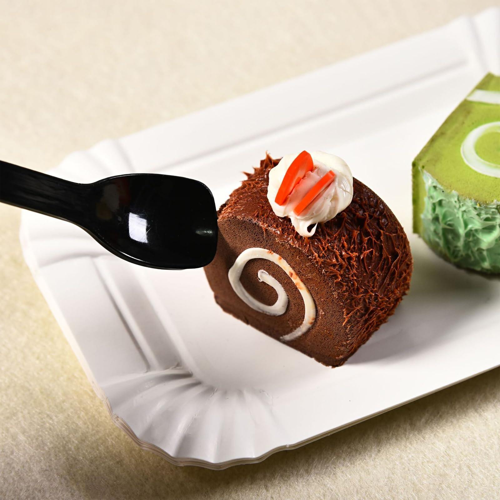 JAMOGOU 100 Pieces Ice Cream Scoops, Independent Packaging Disposable Cake spoon, Plastic Yogurt pudding spoon, Ice cream spoon (Clear)