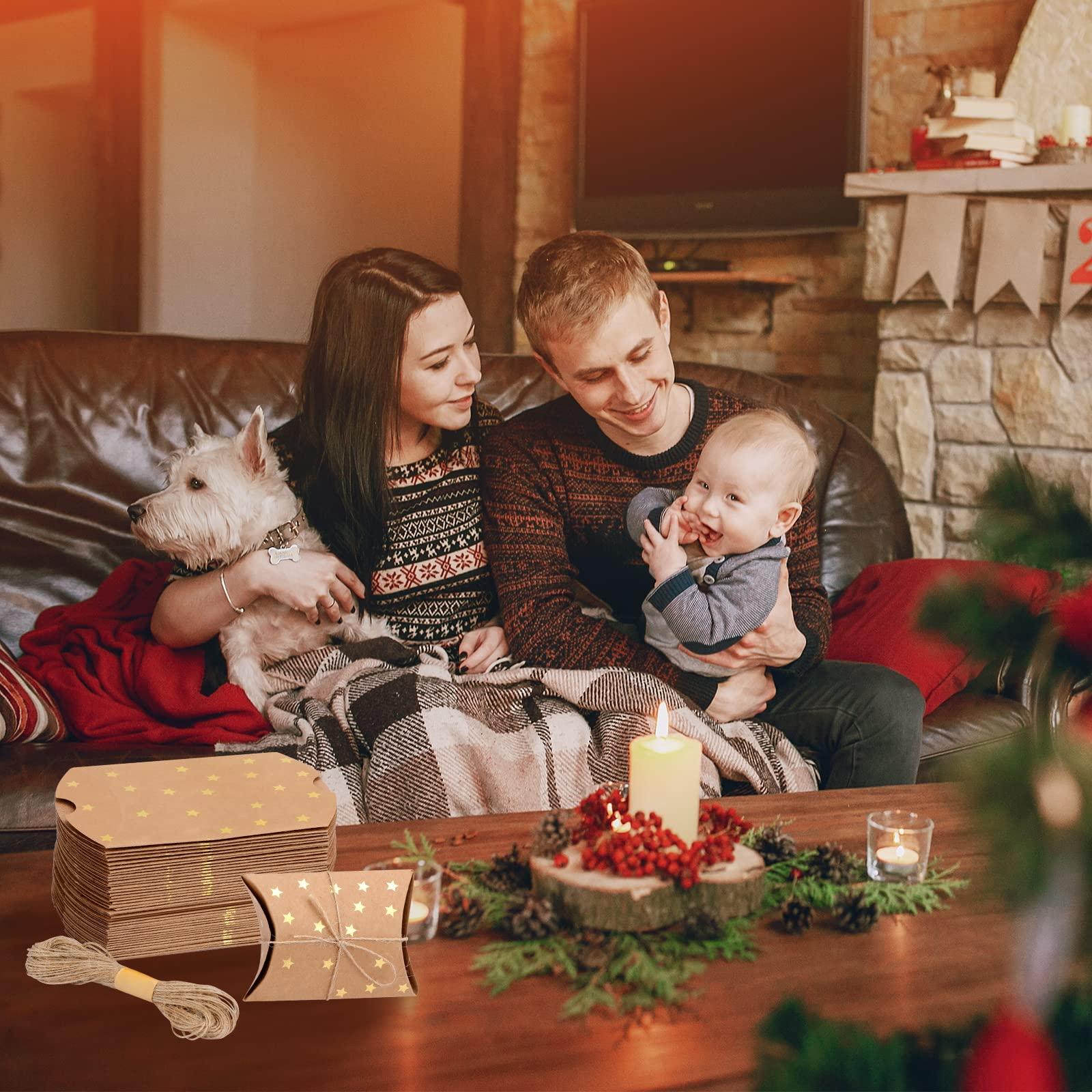 WANGDEFA 100 Pieces Small Gift Pillow Boxes Pillow Boxes for Gifts Kraft New Year Gift Box Christmas Pillow Boxes Pillow Gift Boxes with Jute String for Wedding New year Present and Birthday Party Favor