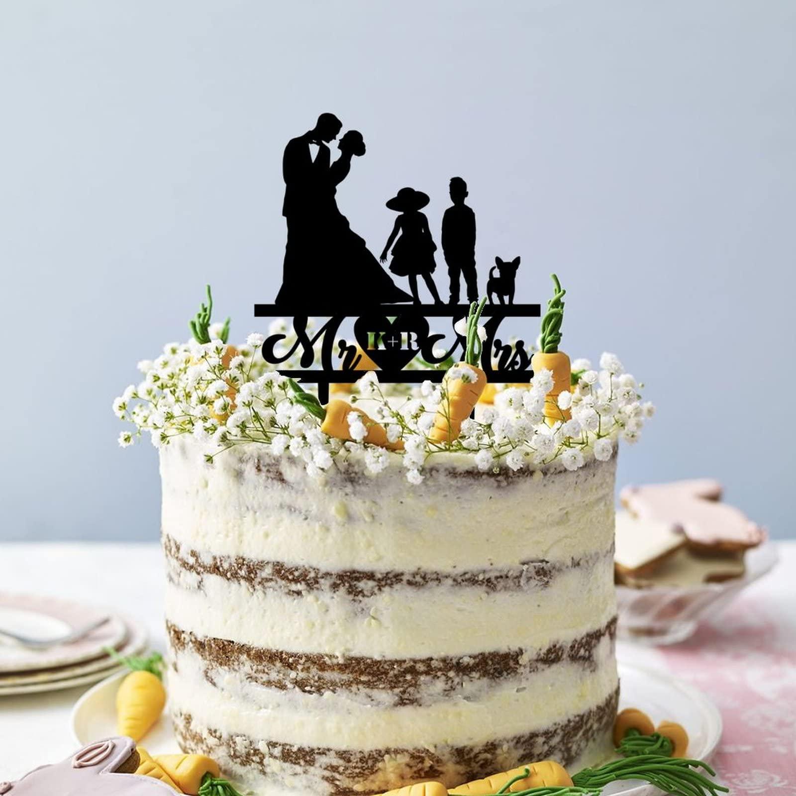 NoneQeleve Funny Wedding Cake Toppers Bride And Groom with Kids Dogs,Mr And Mrs Personalized Cake Topper Family of 4,Custom Initial Cake Topper,Funny Cake Topper for Special Event