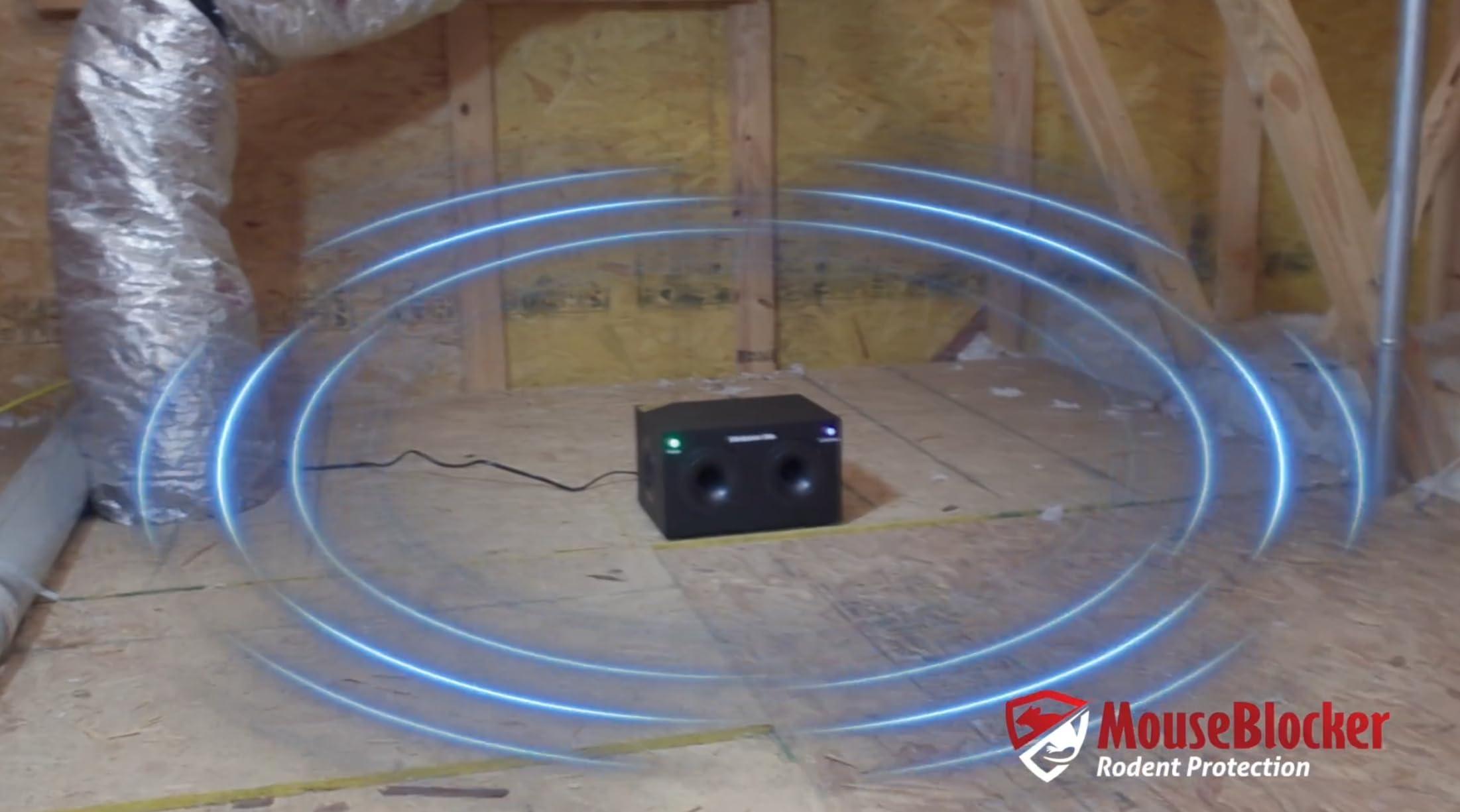 MouseBlocker MouseBlocker 1000x Powerful Plug-in Ultrasonic Mouse and Rodent Deterrent for Buildings, Garages, Attics and More. Works with All Rodents. Ultrasonic Rodent Repeller, Band