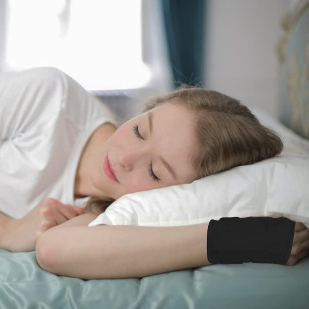 HYCOPROT HYCOPROT Wrist Support Brace Compression Reversible Adjustable Strap for Wrists Carpal Tunnel Relieve Tendonitis Arthritis for Men and Women (Black, S/M-Right Hand (Pack of 1))
