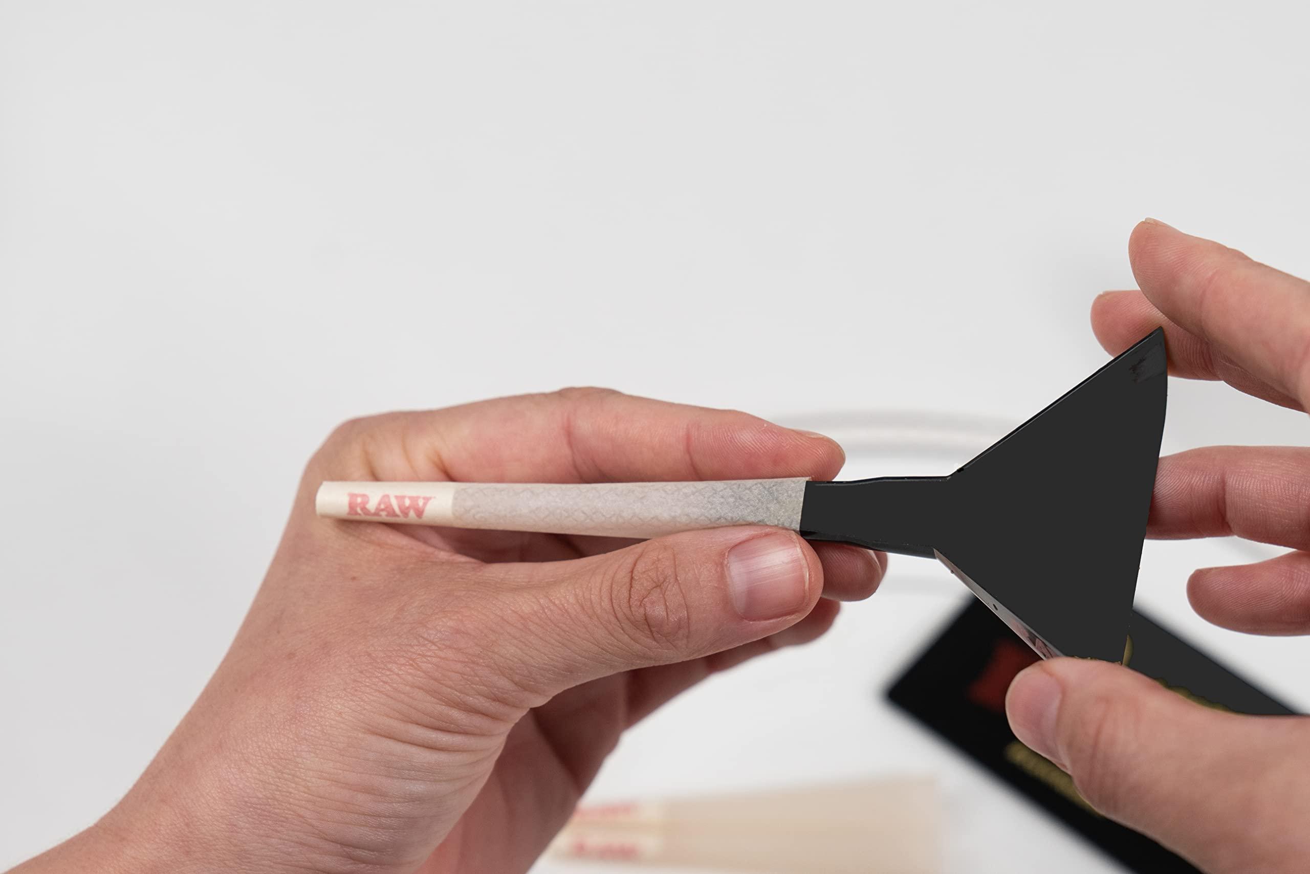 RAW RAW Cones 1 1/4 Size 50pk & Cone Loader Classic Cone Bundle