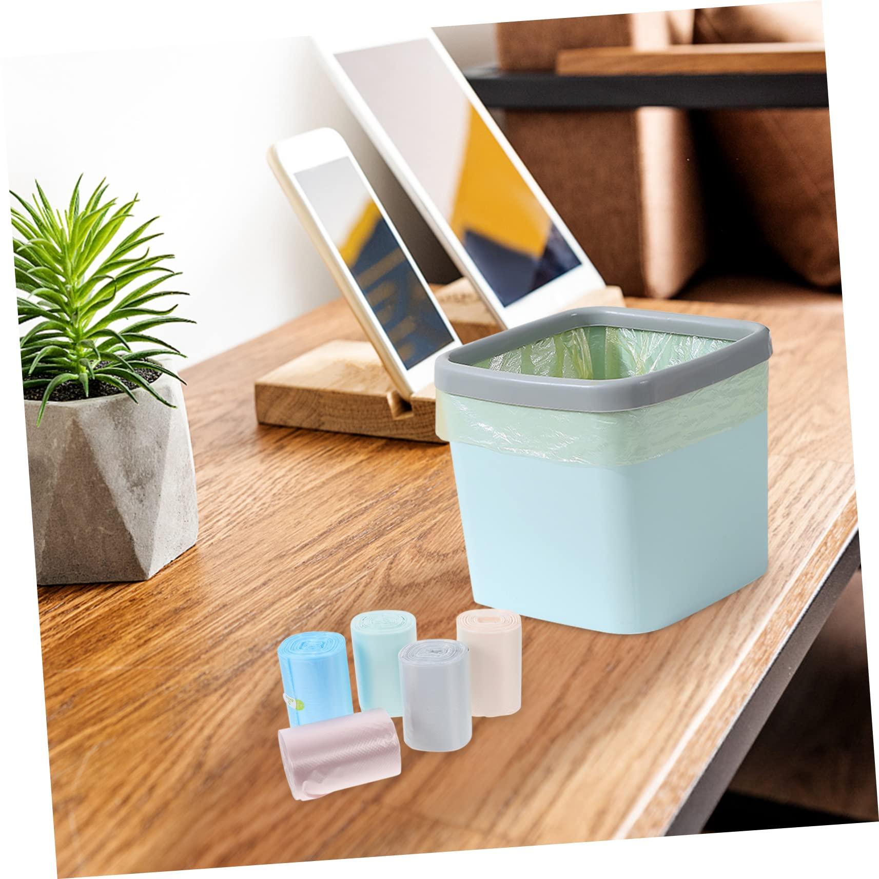 Gravity Gravity Heated Knee Brace for Women & Men (Black) - Portable Targeted Heat Therapy Knee Wrap Supports Relief for Pain & Discomfort - Knee Strap with Adjustable Compression & Multiple Heat Settings