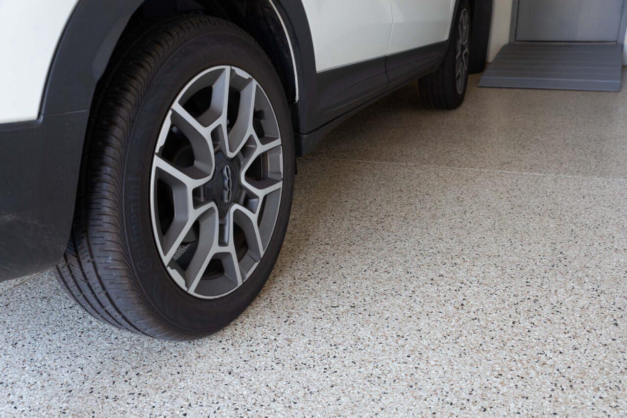 The Original Color Chips The Original Color Chips 1/4\" Decorative Floor Coating Flakes for Epoxy Flooring - Enhances Interior/Exterior Surfaces - for Garages, Basements, Showrooms - Premade Blends (5 Pounds, Cabin Fever)