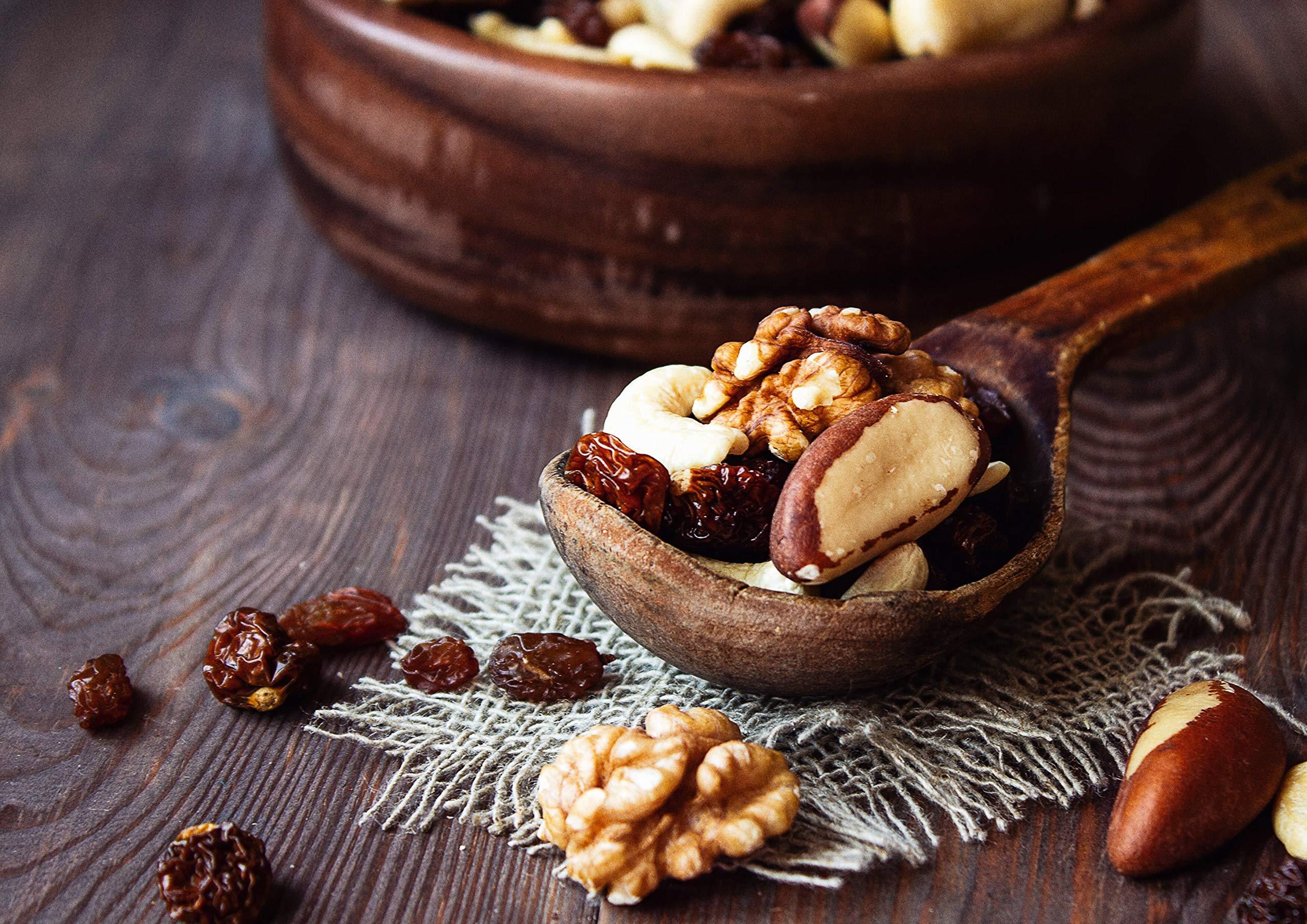 Food to Live Food to Live Organic Energy Trail Mix, 8 Ounces Non-GMO and Raw Nuts and Berries including Cashews, Golden Berries, Raisins, Walnuts, and Brazil Nuts. Non-Irradiated, Vegan Superfood, Bulk