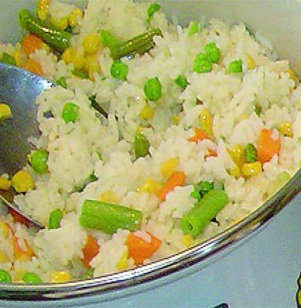 Sheba Foods Holiday Feasts African Gourmet Turkey Feast with 6 Side Dishes | Please EMAIL US your desired Turkey + Stuffing Seasoning when you place your order.