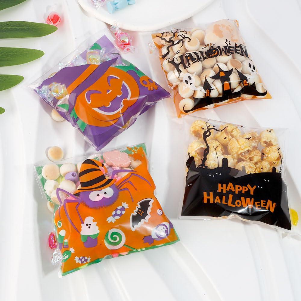 OZOSHINE Halloween Treat Bags, 100PCS Self-sealing Halloween Candy Bags, Halloween Trick or Treat Bags Halloween Cellophane Treat Bags Bulk Halloween Decorations Gift Bags Halloween Goodie Snack Bags for Candy