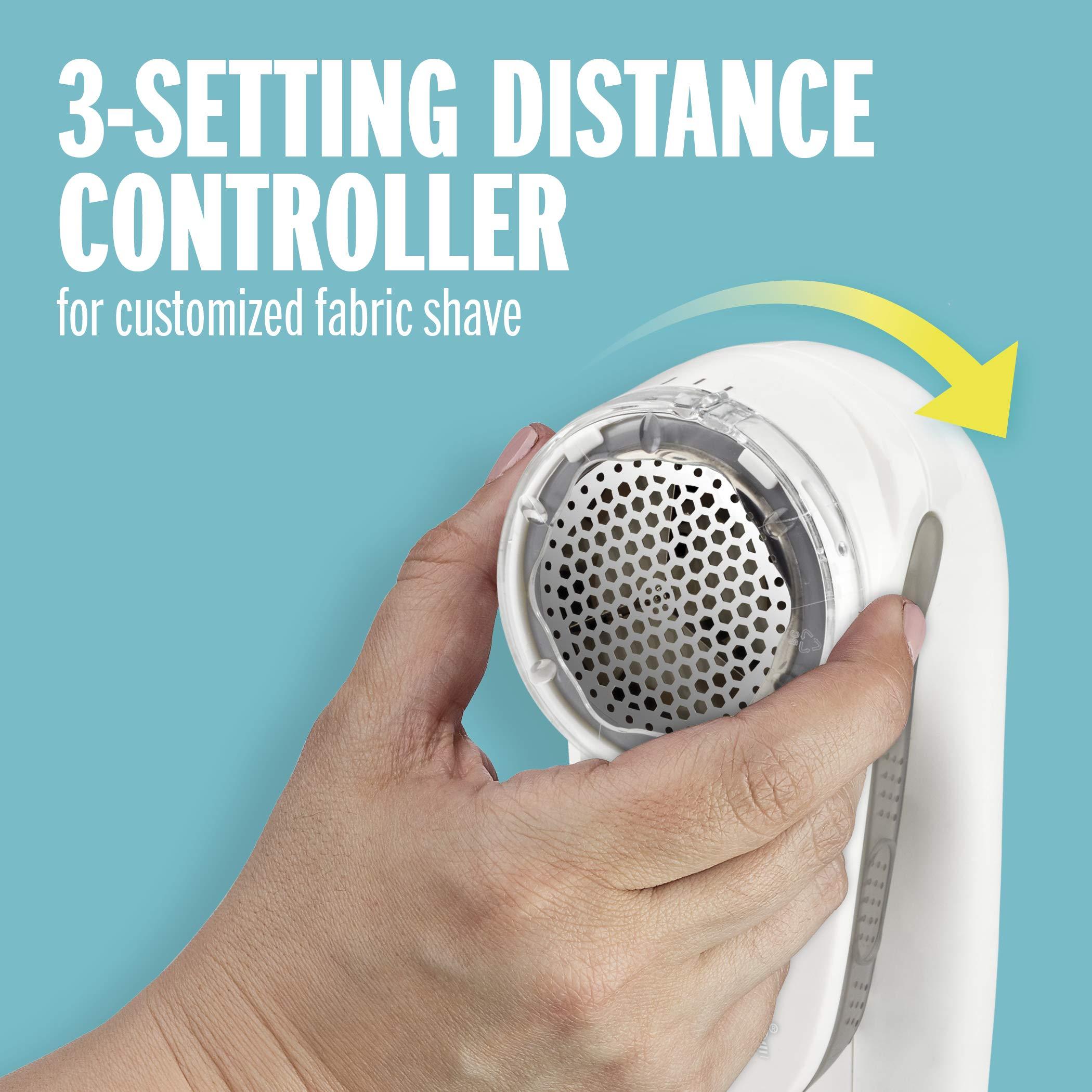 Conair Conair Fabric Shaver and Lint Remover, Rechargeable Portable Fabric Shaver, White